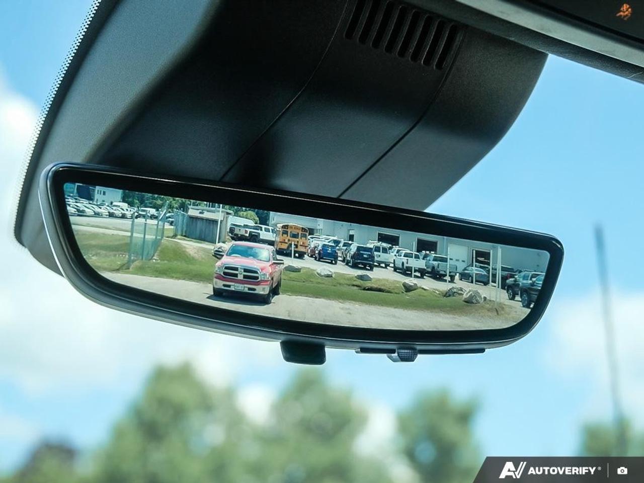 2026 GMC SIERRA 2500HD Crew Cab Standard Box 4-Wheel Drive Denali Ultimate Photo
