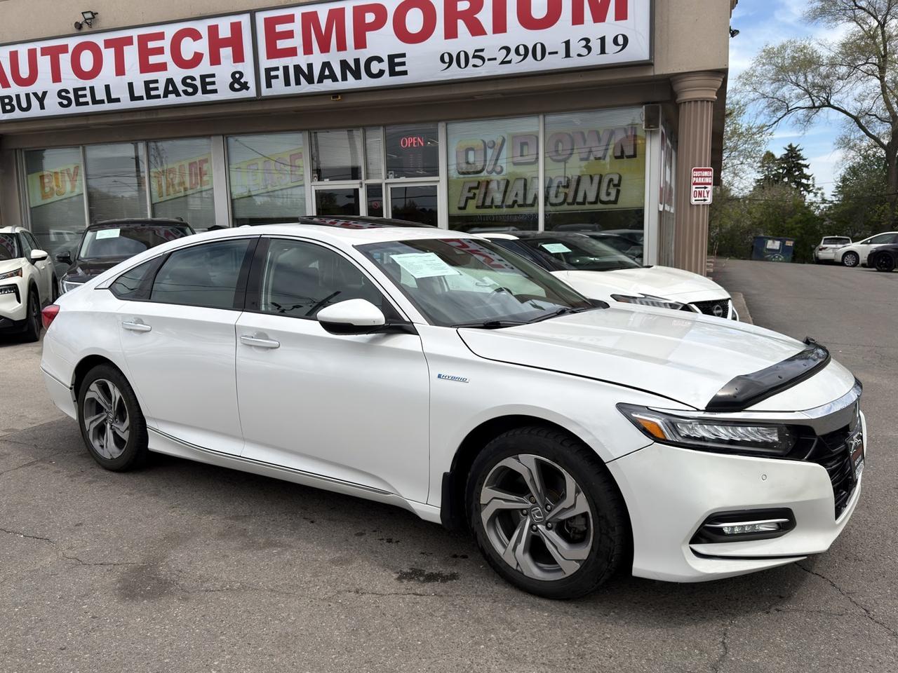 2019 Honda Accord Hybrid TOURING Pearl White Vented Seats   HUD   Leather Photo