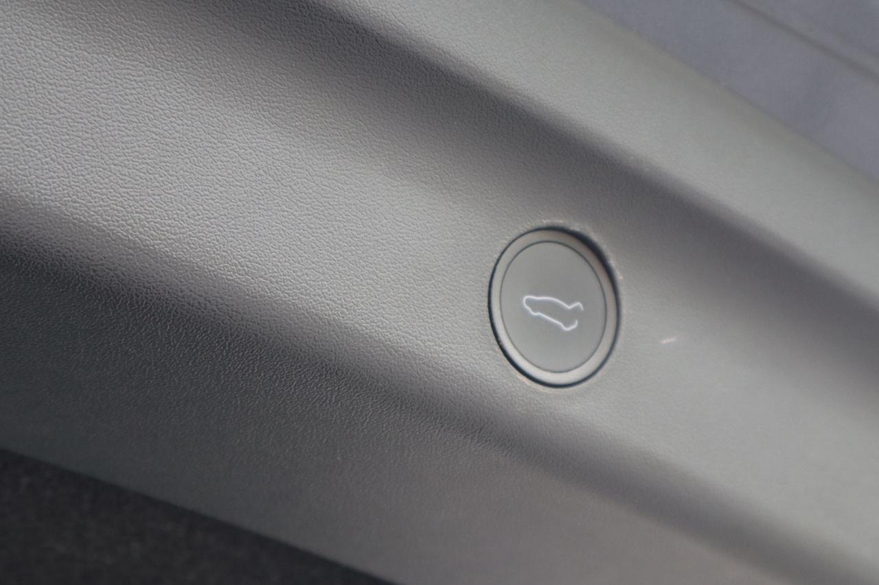 2022 Tesla Model Y Performance   Dual Motor   AWD Photo