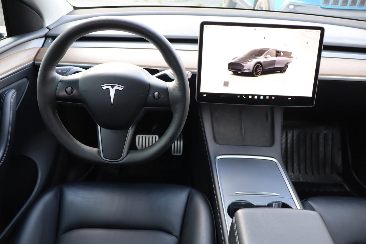 2022 Tesla Model Y Performance   Dual Motor   AWD Photo