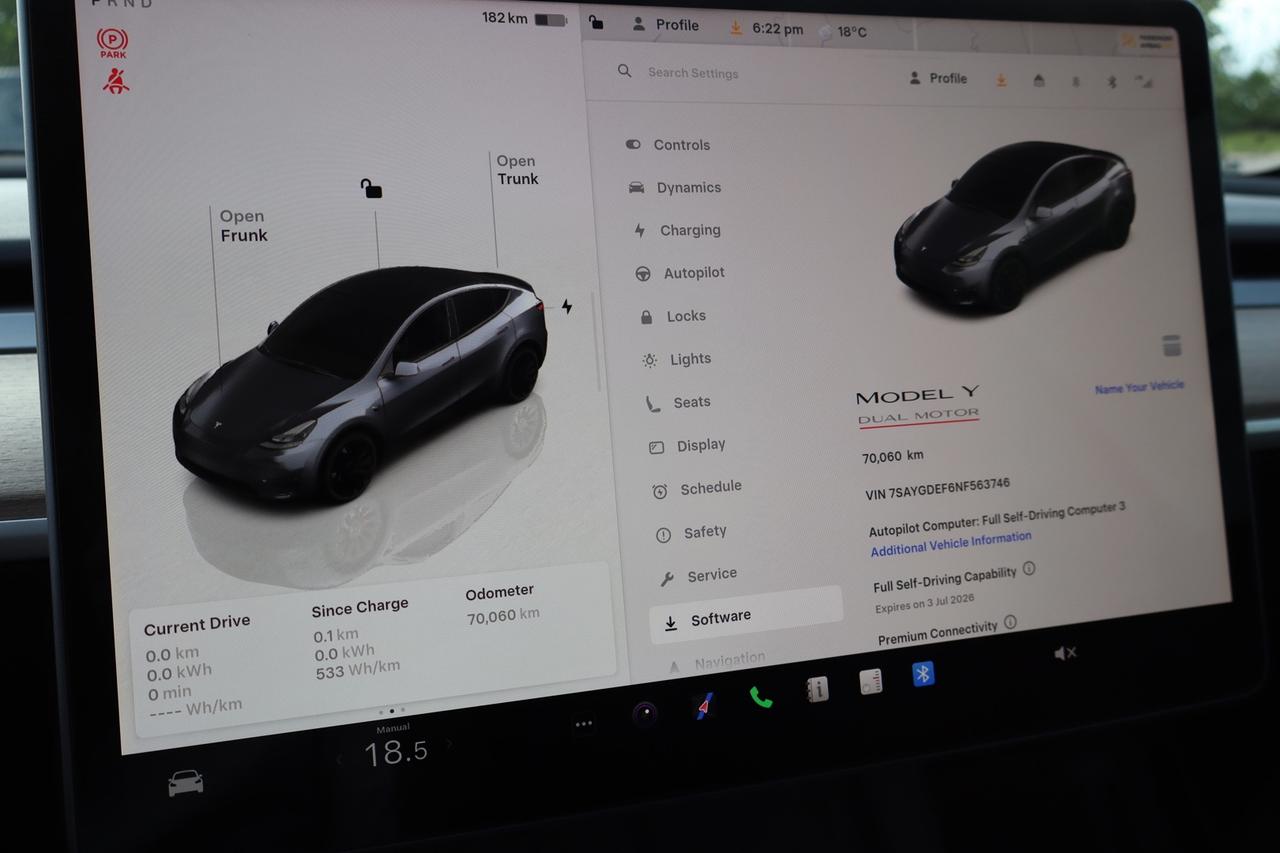 2022 Tesla Model Y Performance   Dual Motor   AWD Photo