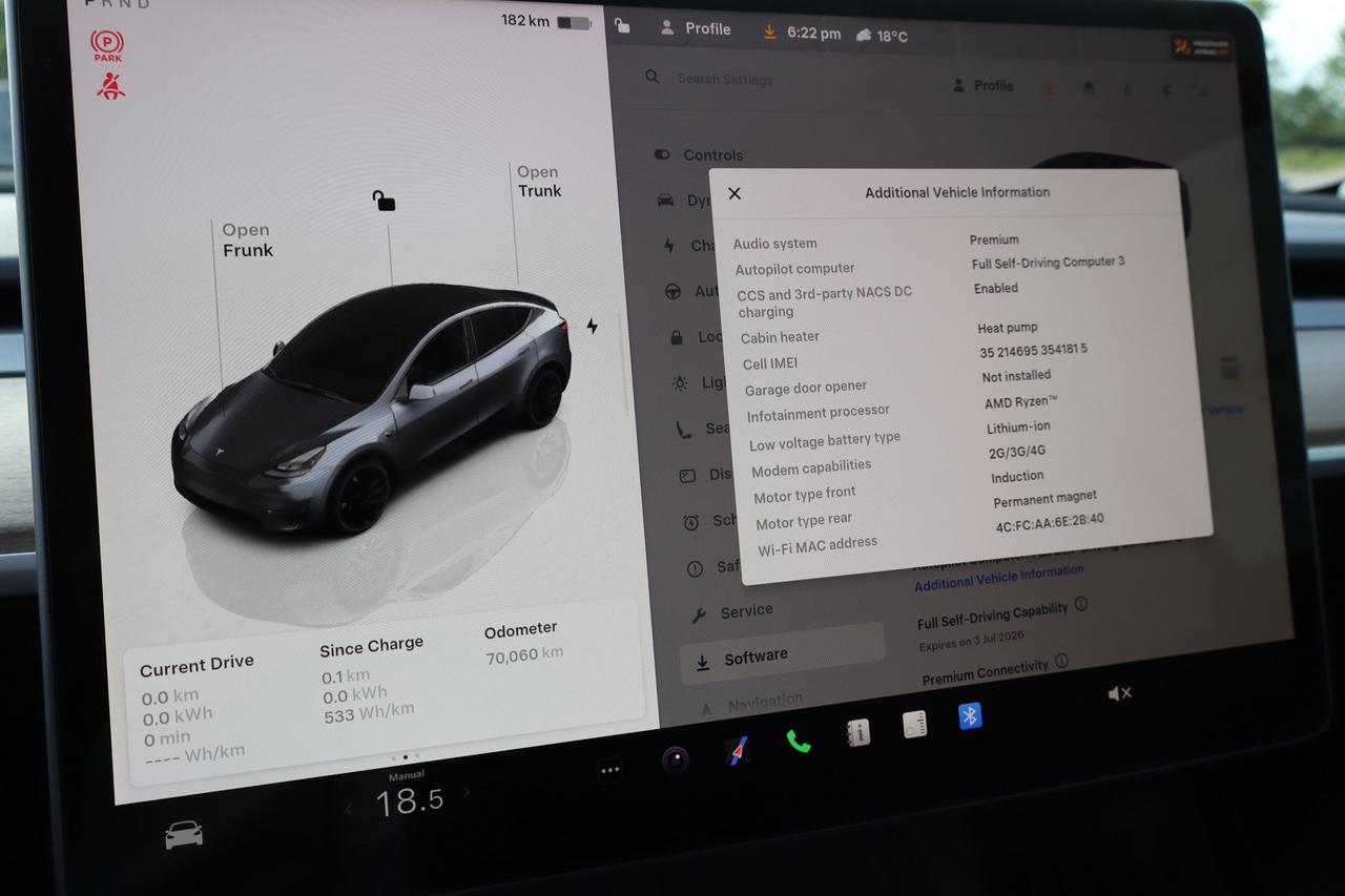 2022 Tesla Model Y Performance   Dual Motor   AWD Photo