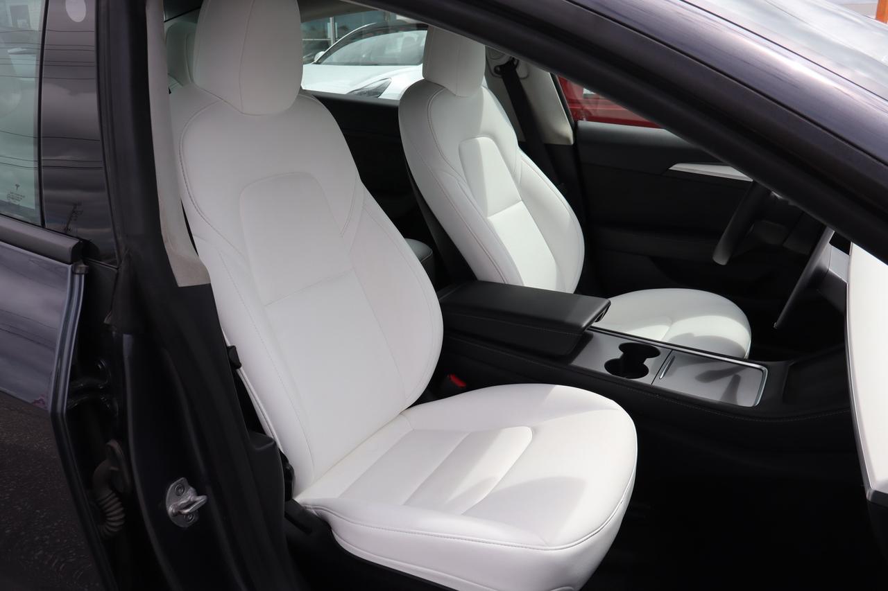 2022 Tesla Model 3 Standard Range Plus   No Accident   White Interior Photo