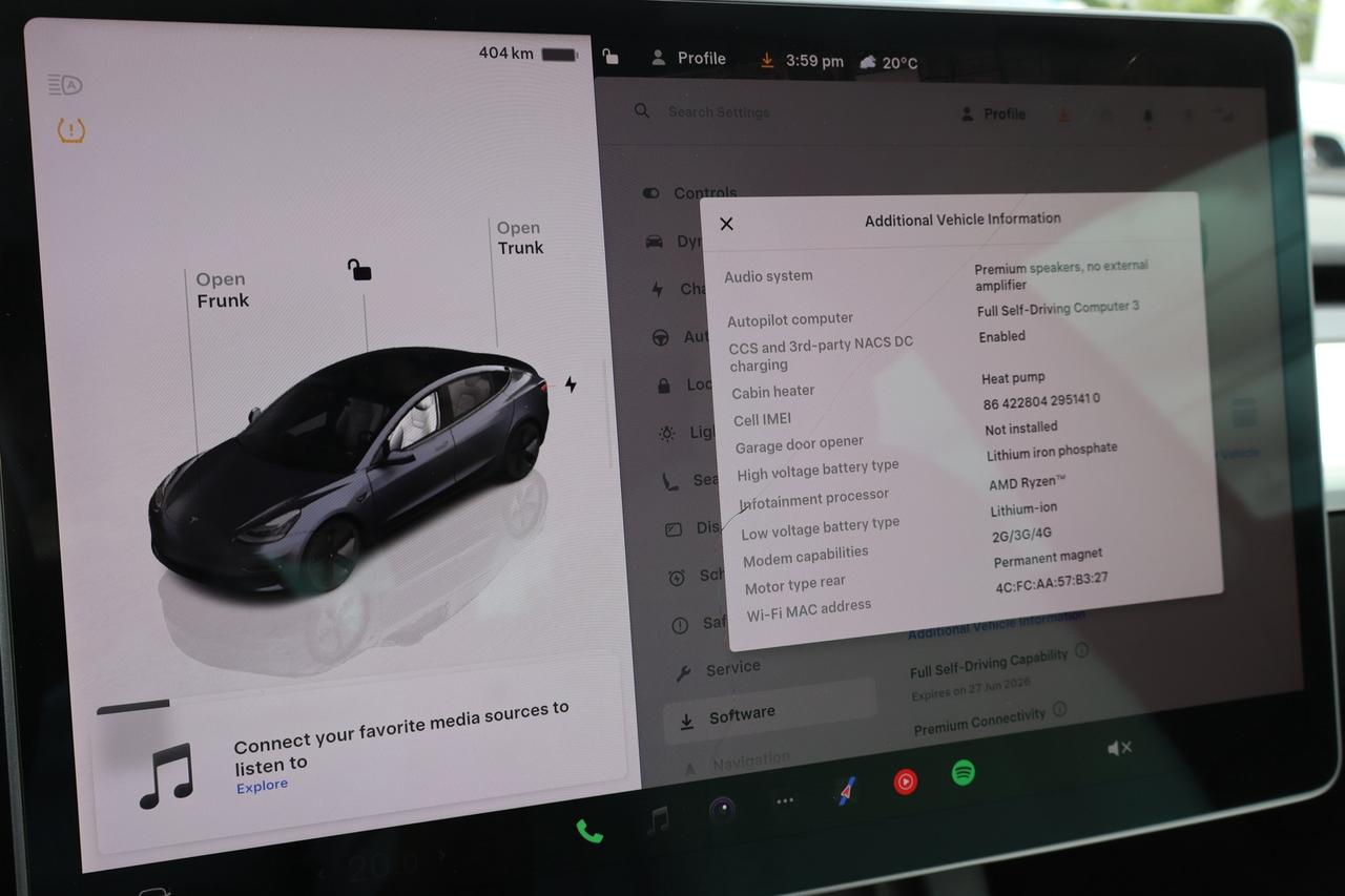 2022 Tesla Model 3 Standard Range Plus   No Accident   White Interior Photo