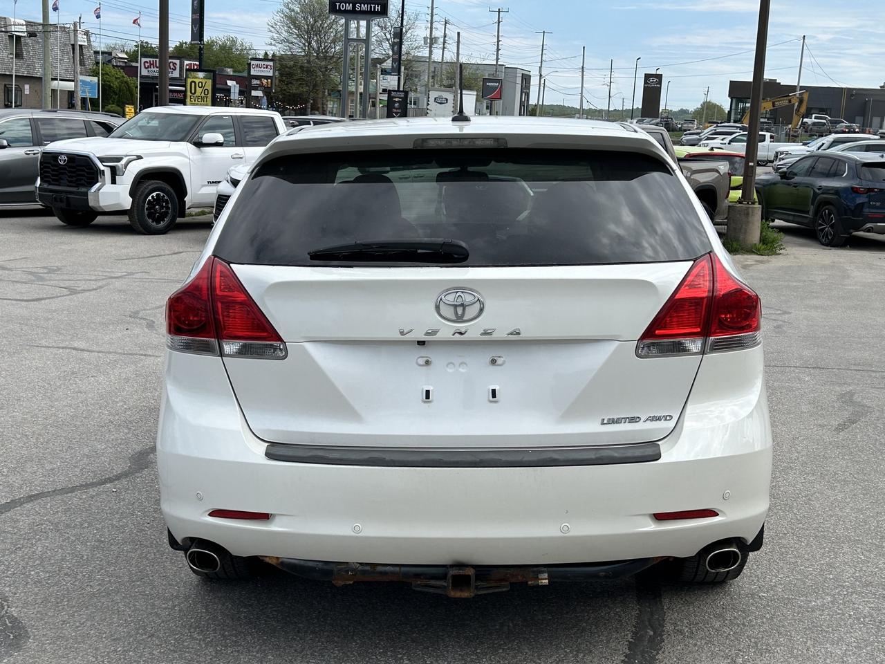2016 Toyota Venza Limited   LOW KM Photo