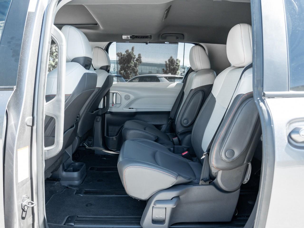 2021 Toyota Sienna XSE 7-Passenger 4dr All-Wheel Drive Passenger Van Photo
