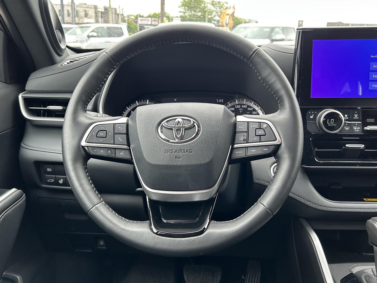 2024 Toyota Highlander XSE AWD Photo