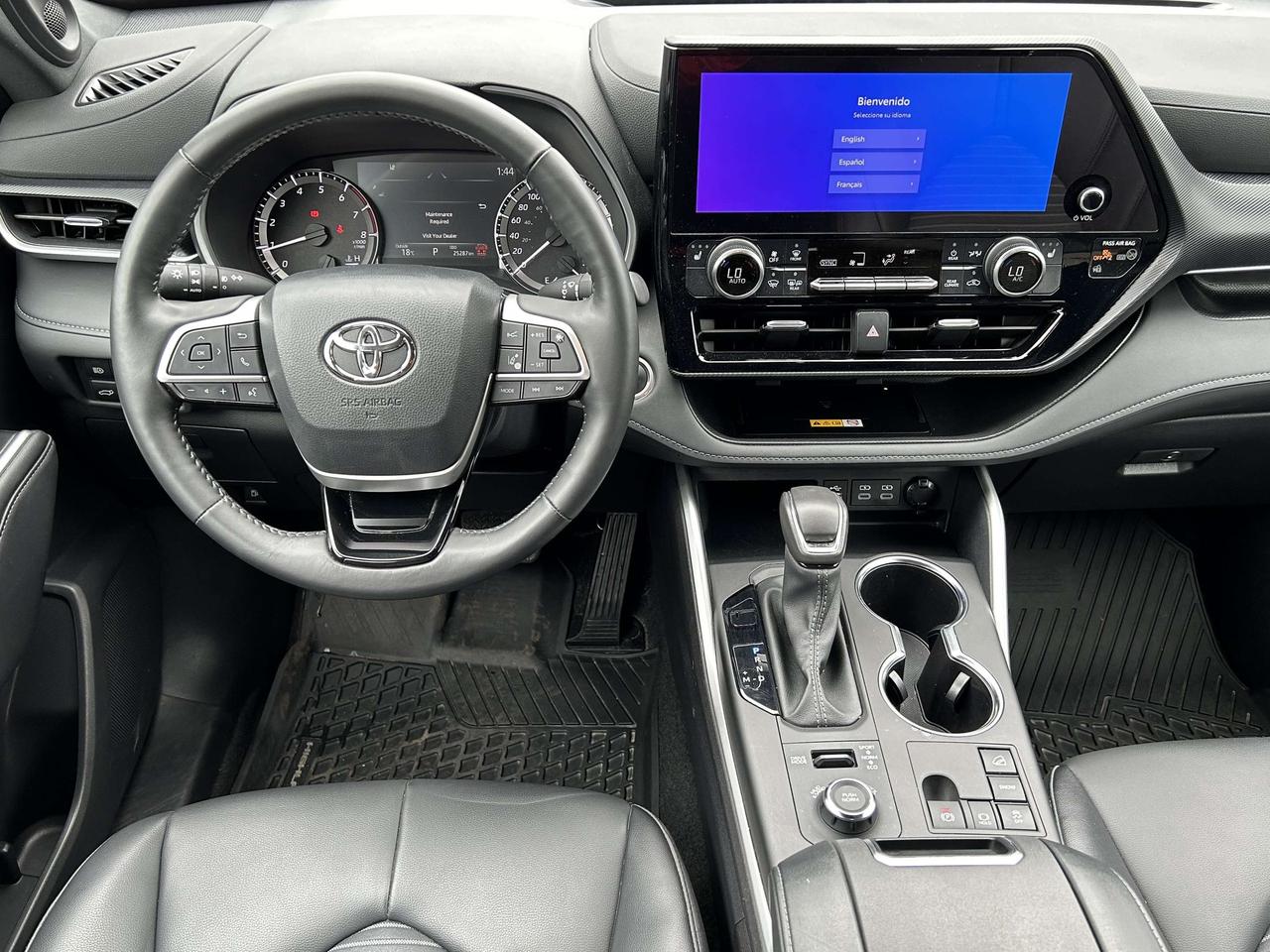 2024 Toyota Highlander XSE AWD Photo