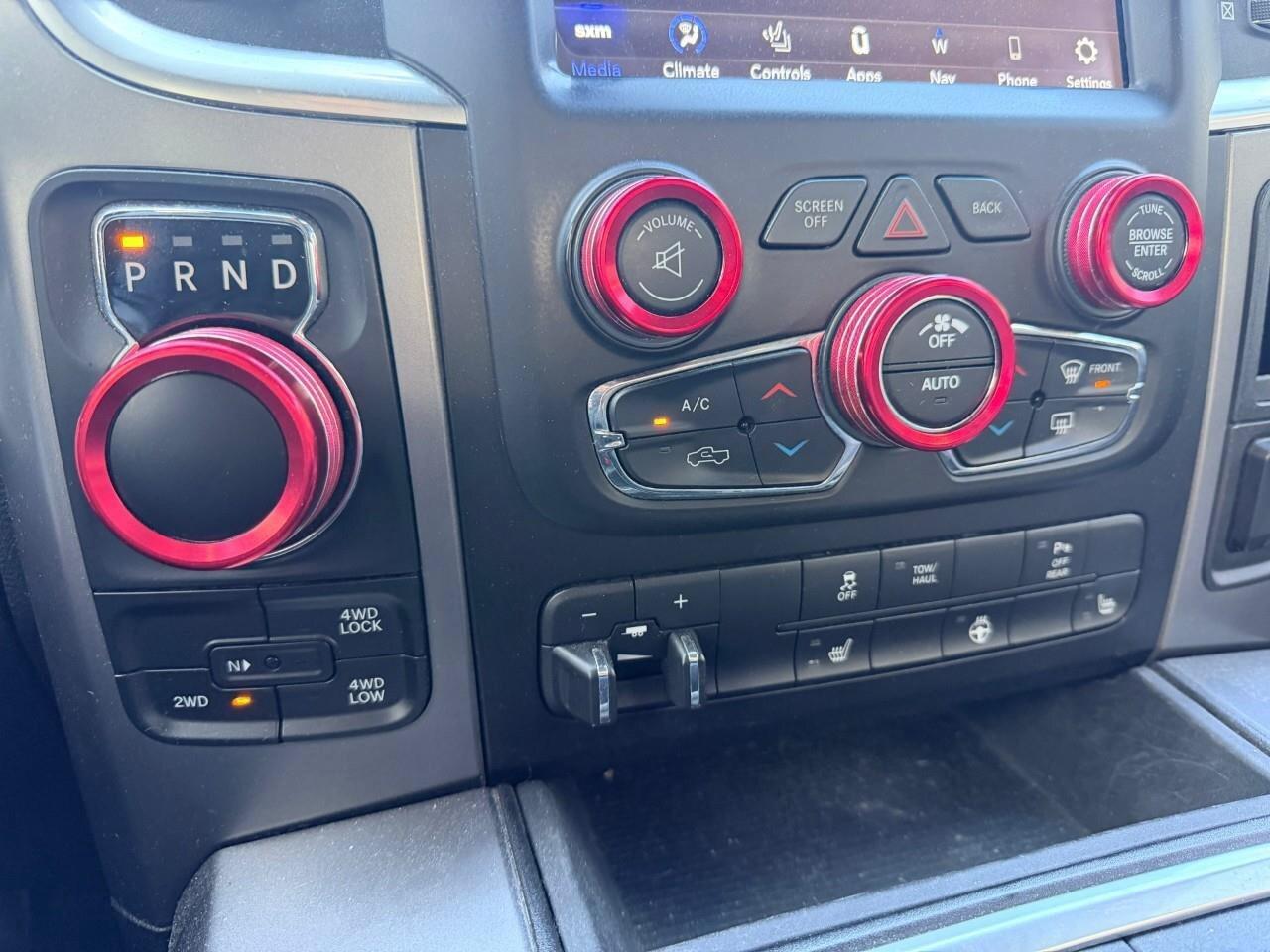 2021 RAM 1500 Classic SLT 4x4 Crew Cab 5'7  Box Photo