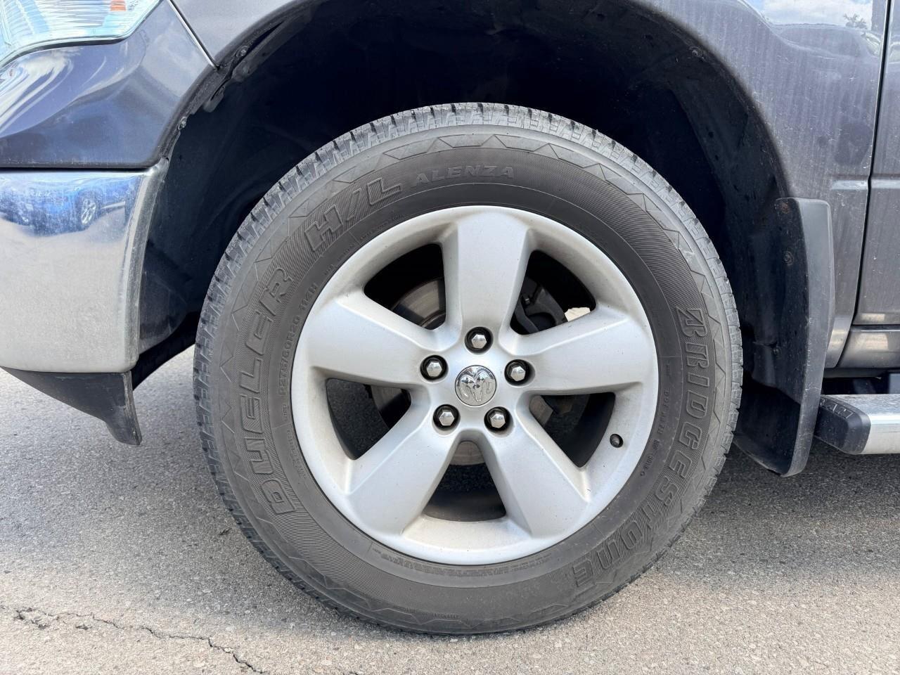 2019 RAM 1500 Classic SLT 4x4 Crew Cab 5'7  Box Photo
