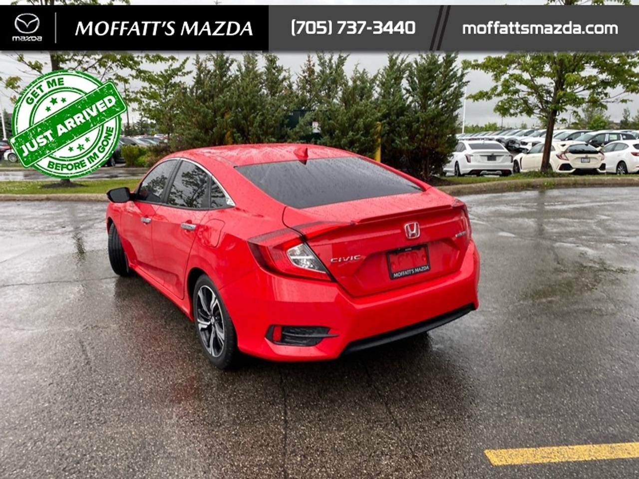 2018 Honda Civic Sedan Touring Photo