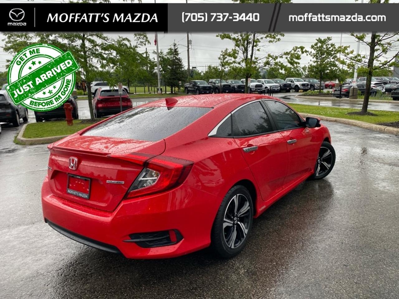 2018 Honda Civic Sedan Touring Photo