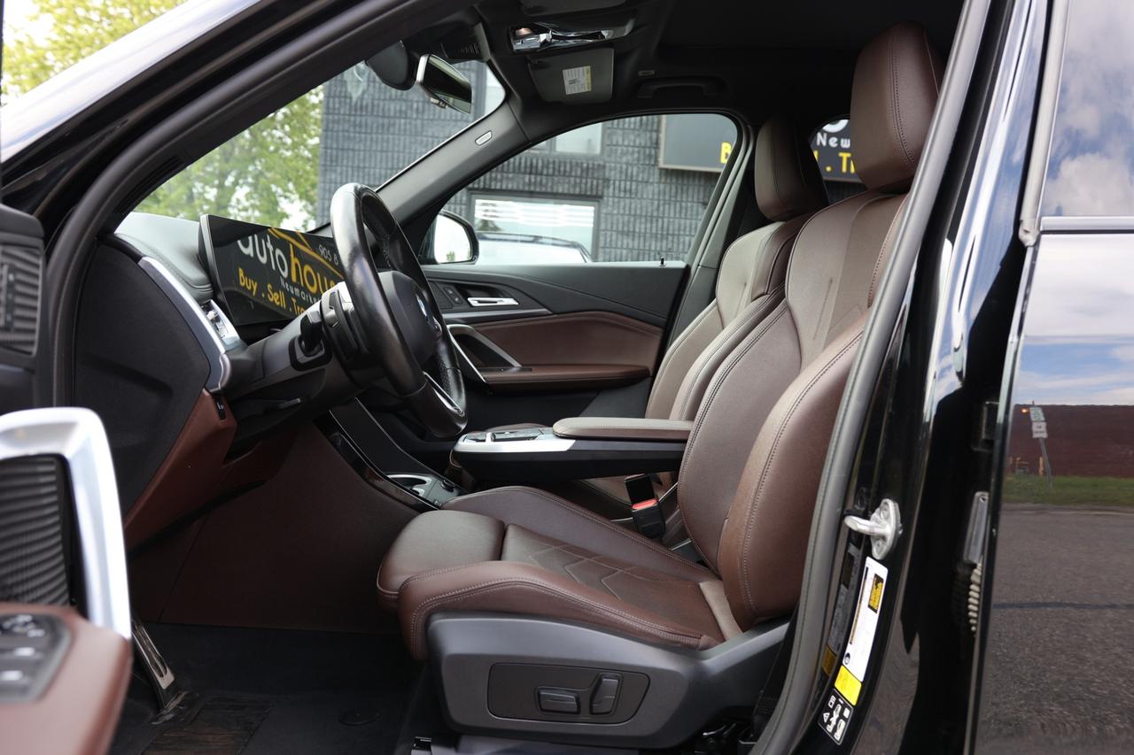 2023 BMW X1 XDrive28i-M SPORT PKG-AWD-R STARTER/ADAPT CRUISE/N Photo