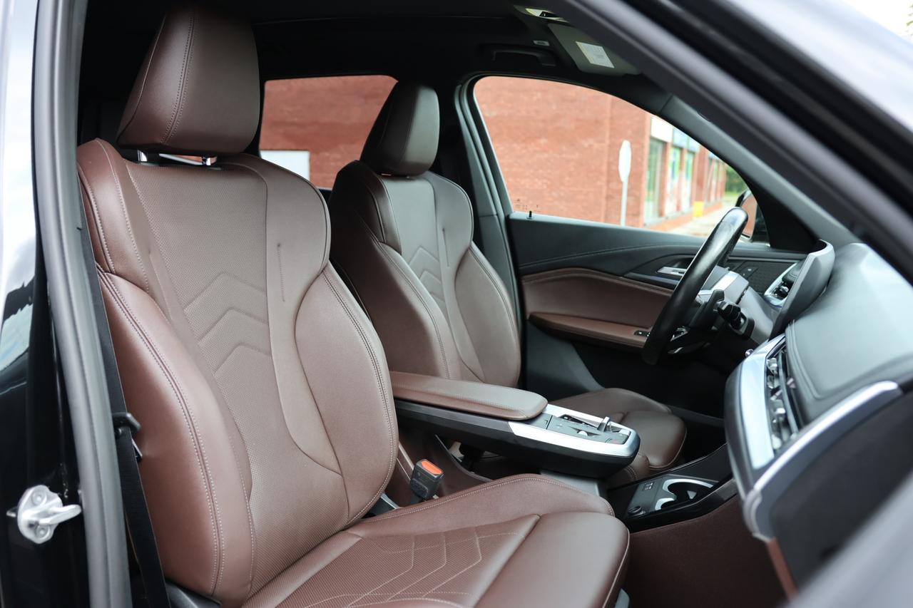 2023 BMW X1 XDrive28i-M SPORT PKG-AWD-R STARTER/ADAPT CRUISE/N Photo