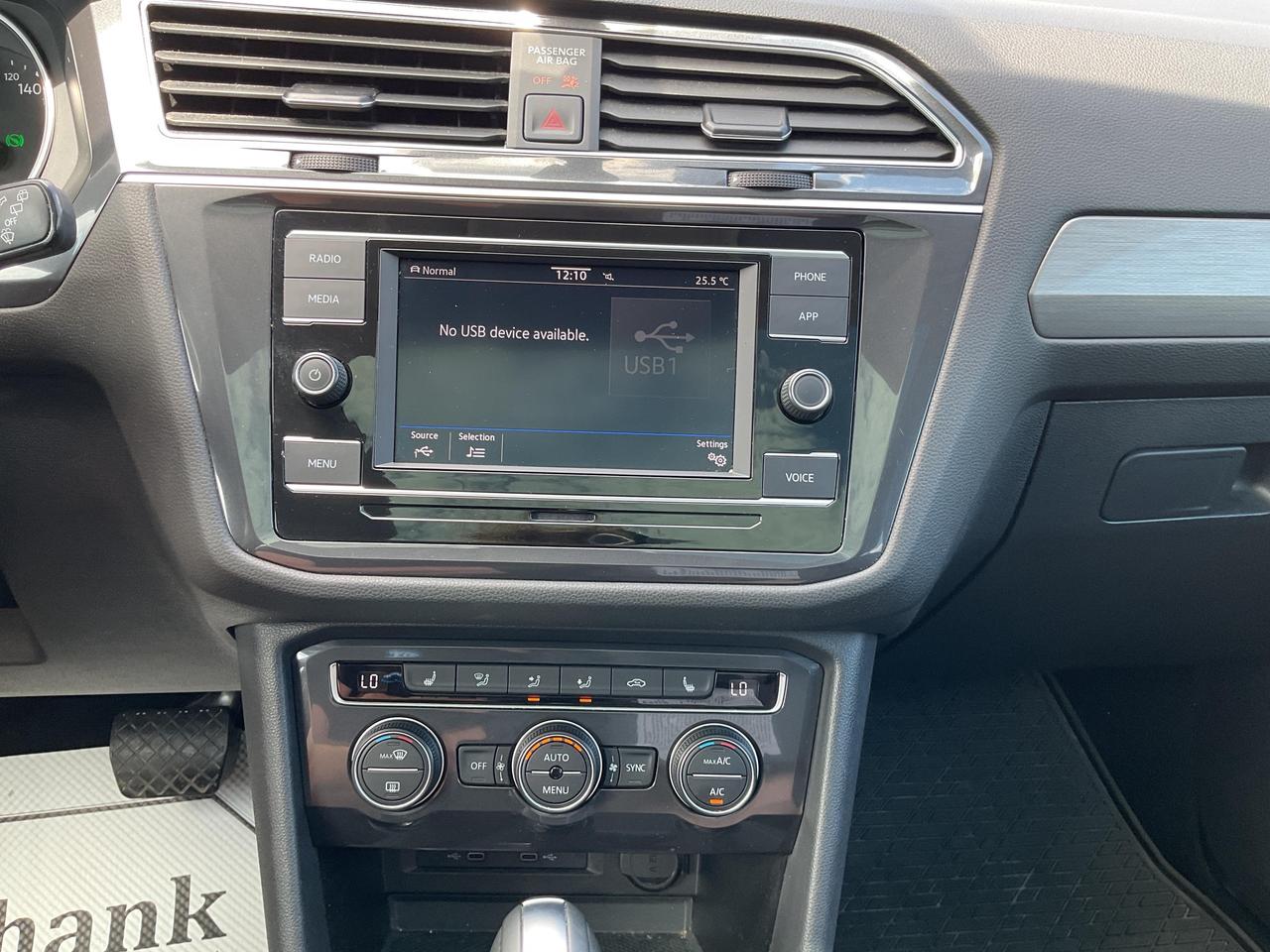 2020 Volkswagen Tiguan  Photo