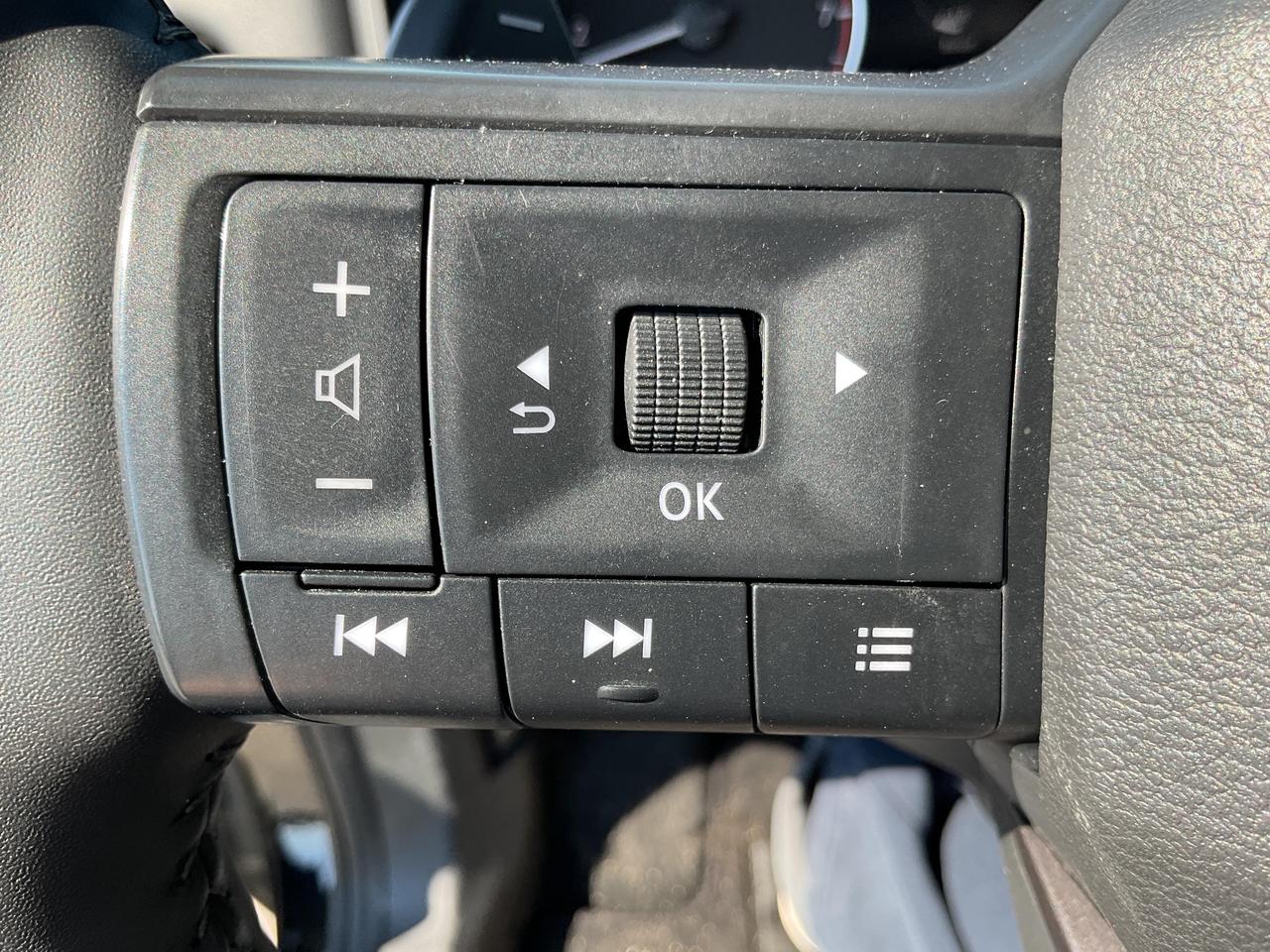 2025 Nissan Rogue  Photo