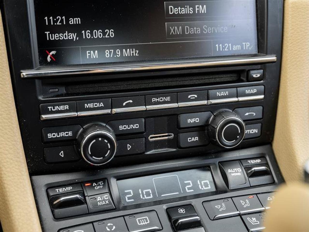 2013 Porsche 911 Carrera 4S Photo