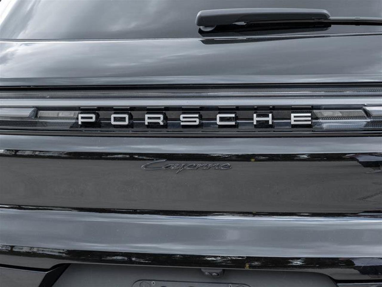 2026 Porsche Cayenne E-Hybrid Photo