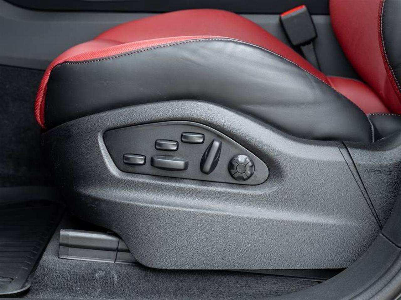 2026 Porsche Cayenne E-Hybrid Photo