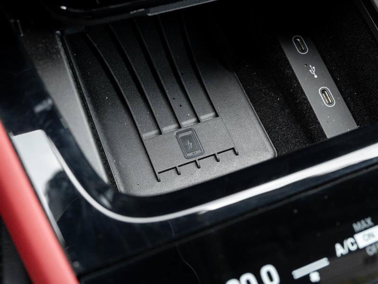 2026 Porsche Cayenne E-Hybrid Photo
