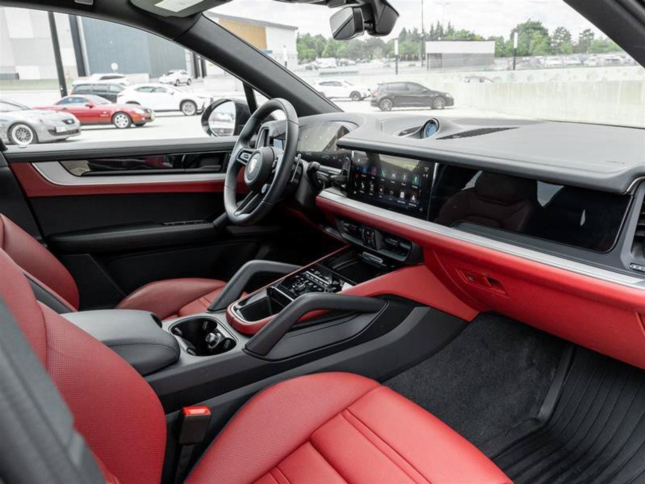 2026 Porsche Cayenne E-Hybrid Photo