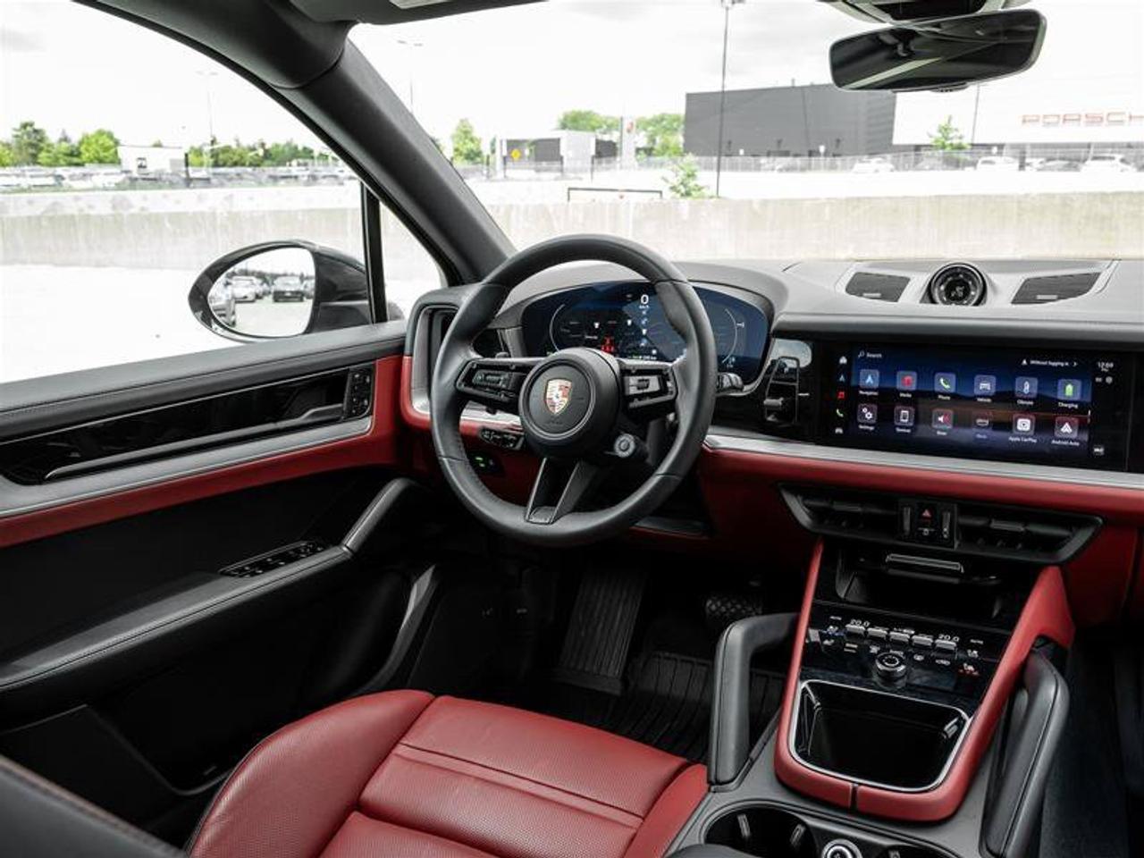 2026 Porsche Cayenne E-Hybrid Photo