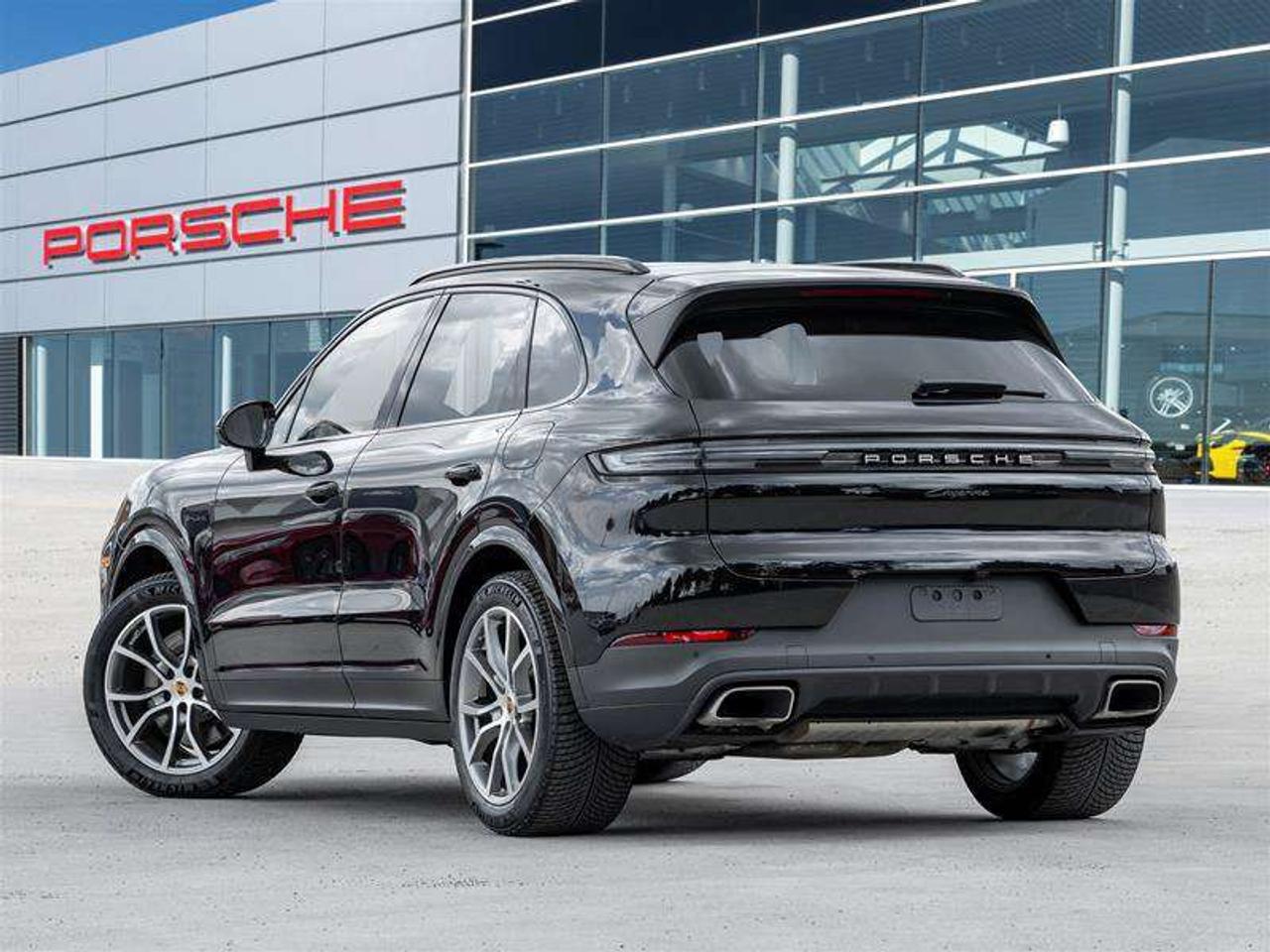 2026 Porsche Cayenne E-Hybrid AWD Premium Plus Package 21 Cayenne Exclusive Design Wheels Exclusive Design Taillights Photo3