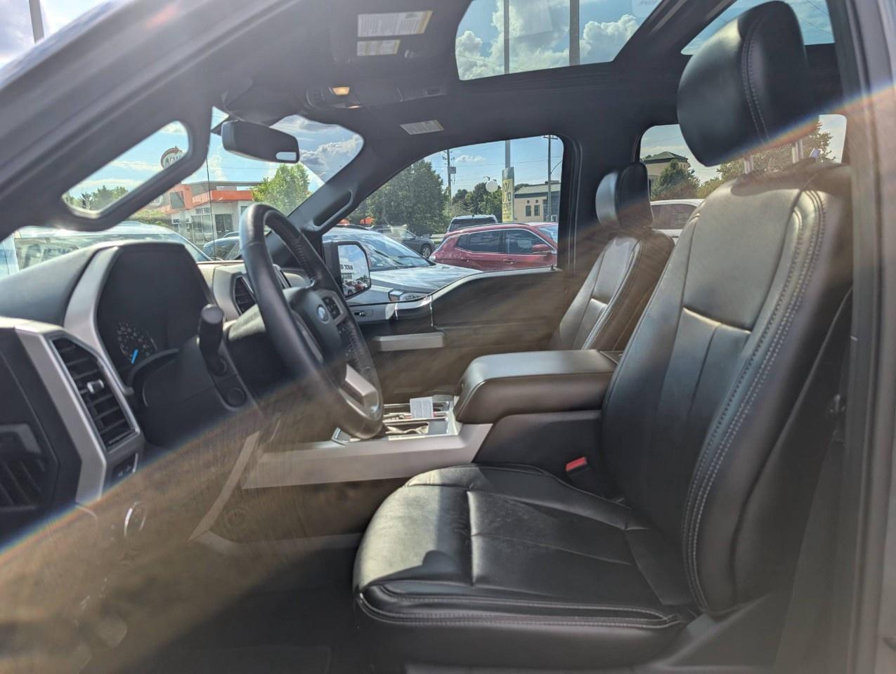 2018 Ford F-150 Lariat 4WD SuperCrew 5.5' Box Photo