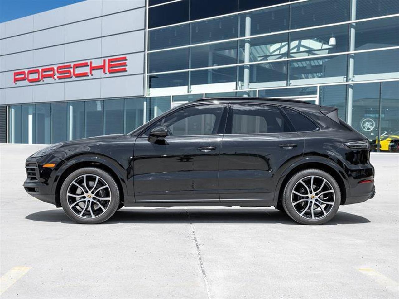 2023 Porsche Cayenne Base Photo