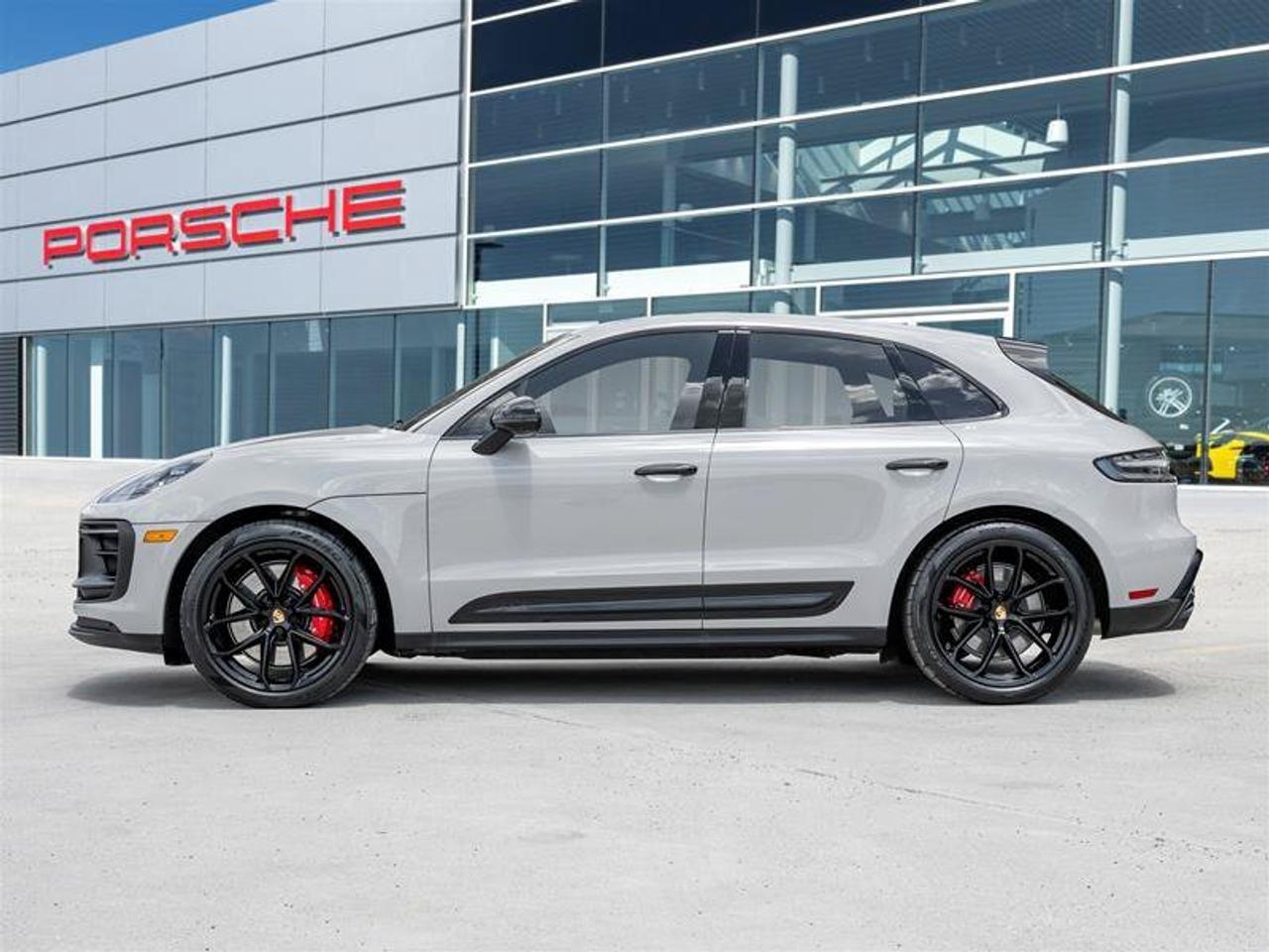 2025 Porsche Macan GTS Photo