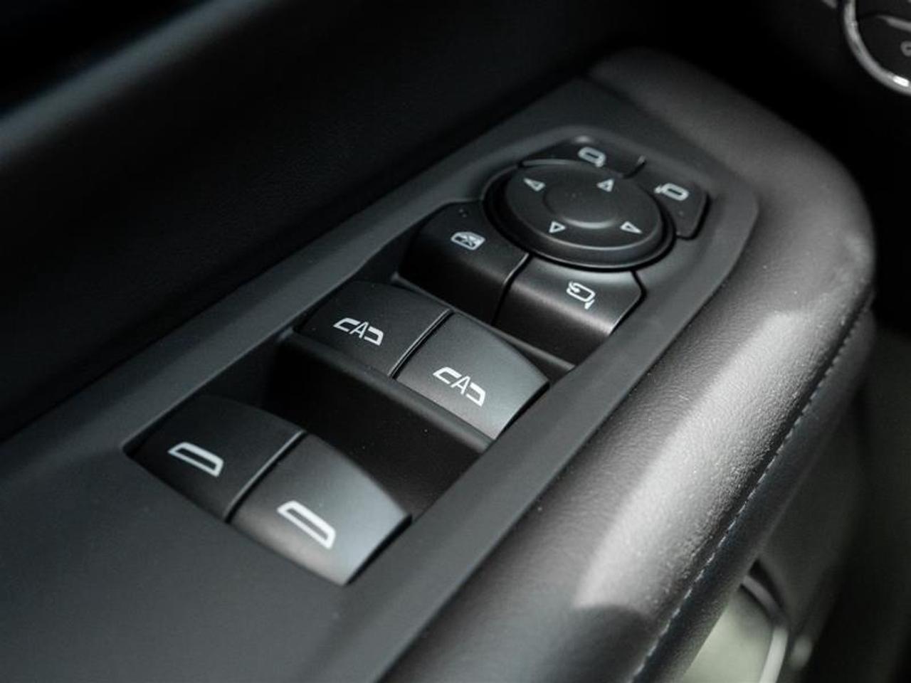 2026 Chevrolet Suburban Z71 4dr 4x4 Photo