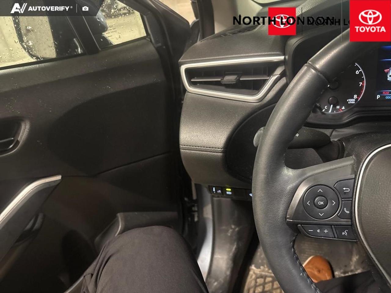 2024 Toyota Corolla Cross LE 4dr All-Wheel Drive Photo