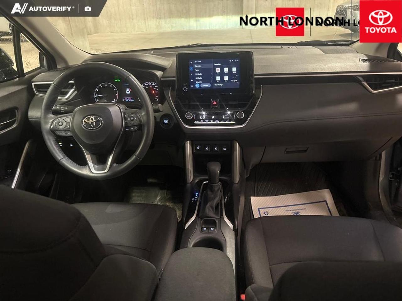 2024 Toyota Corolla Cross LE 4dr All-Wheel Drive Photo