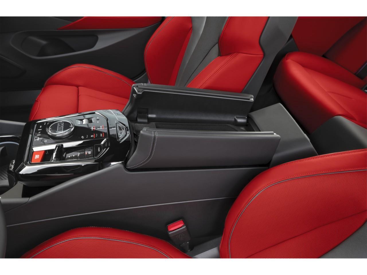 2026 BMW M5 Base 4dr All-Wheel Drive Sedan Photo