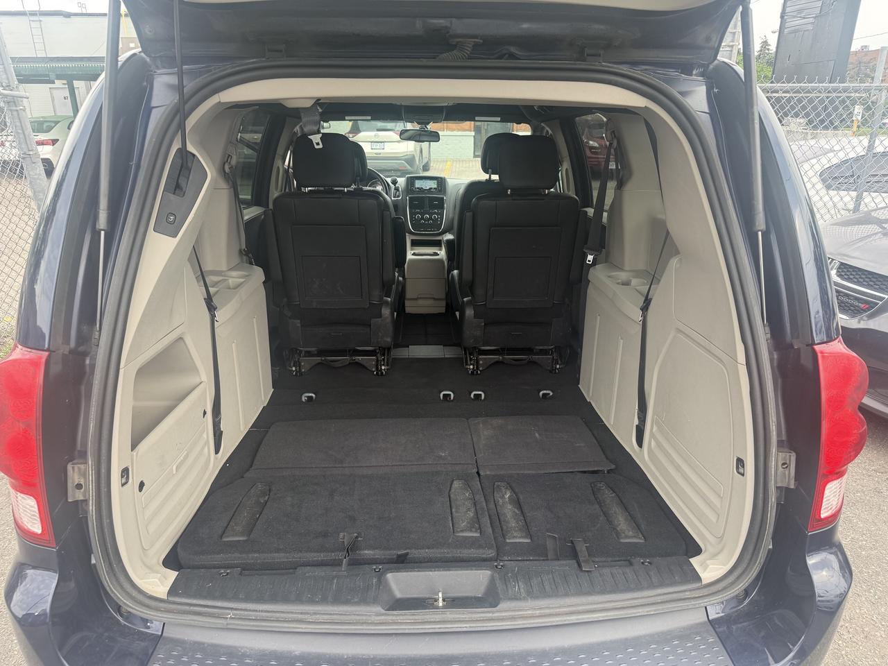 2016 Dodge Grand Caravan *** BLOWOUT SALE *** Photo