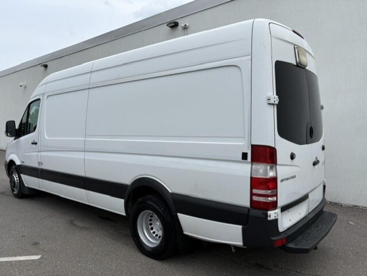 2014 Mercedes-Benz Sprinter 3500 V6 170 EXT DUALLY-1 OWNER-SHELVES-DIVIDER-CAM Photo2