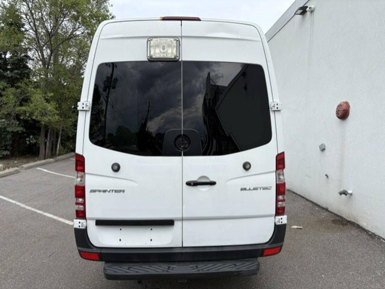2014 Mercedes-Benz Sprinter 3500 V6 170 EXT DUALLY-1 OWNER-SHELVES-DIVIDER-CAM Photo3