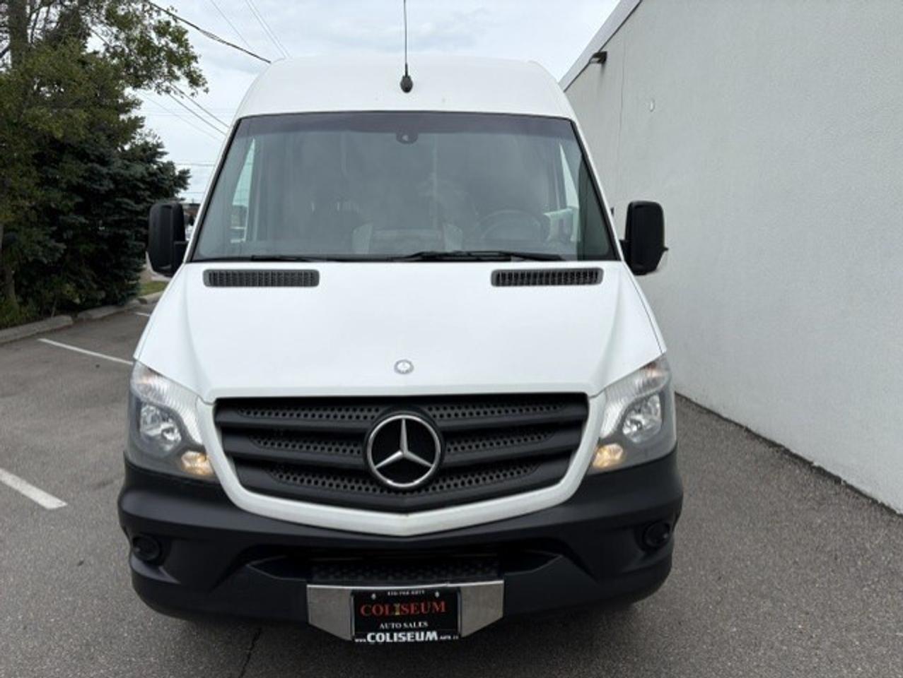 2014 Mercedes-Benz Sprinter 3500 V6 170 EXT DUALLY-1 OWNER-SHELVES-DIVIDER-CAM Photo