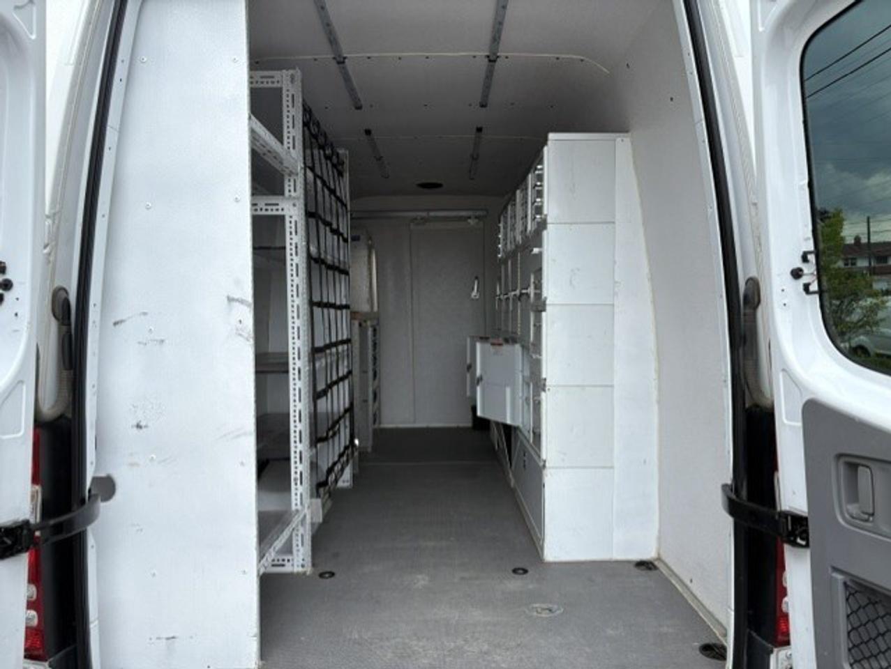 2014 Mercedes-Benz Sprinter 3500 V6 170 EXT DUALLY-1 OWNER-SHELVES-DIVIDER-CAM Photo