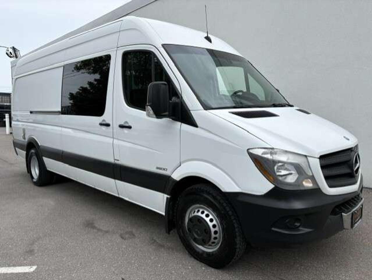 2014 Mercedes-Benz Sprinter 3500 V6 170 EXT DUALLY-1 OWNER-SHELVES-DIVIDER-CAM Photo