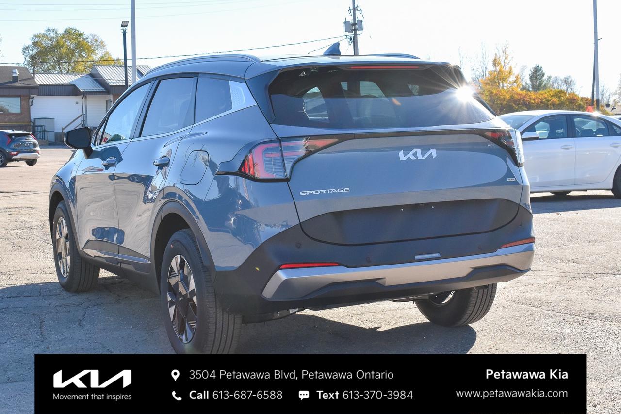 2026 Kia Sportage EX 4dr All-wheel Drive Photo3