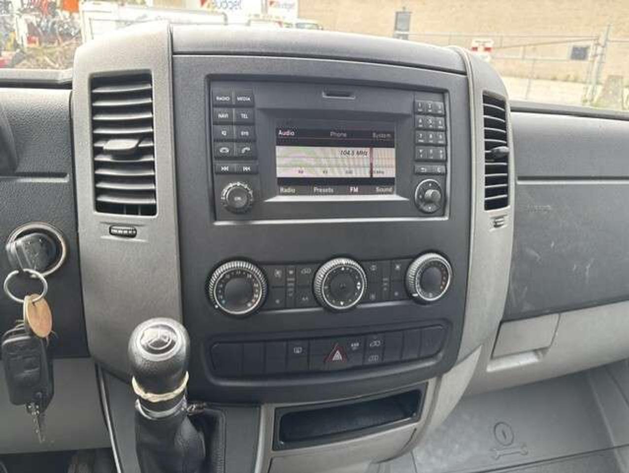 2015 Mercedes-Benz Sprinter 3500 V6 170 HIGH ROOF-DUALLY-LADDER RACKS-1 OWNER! Photo