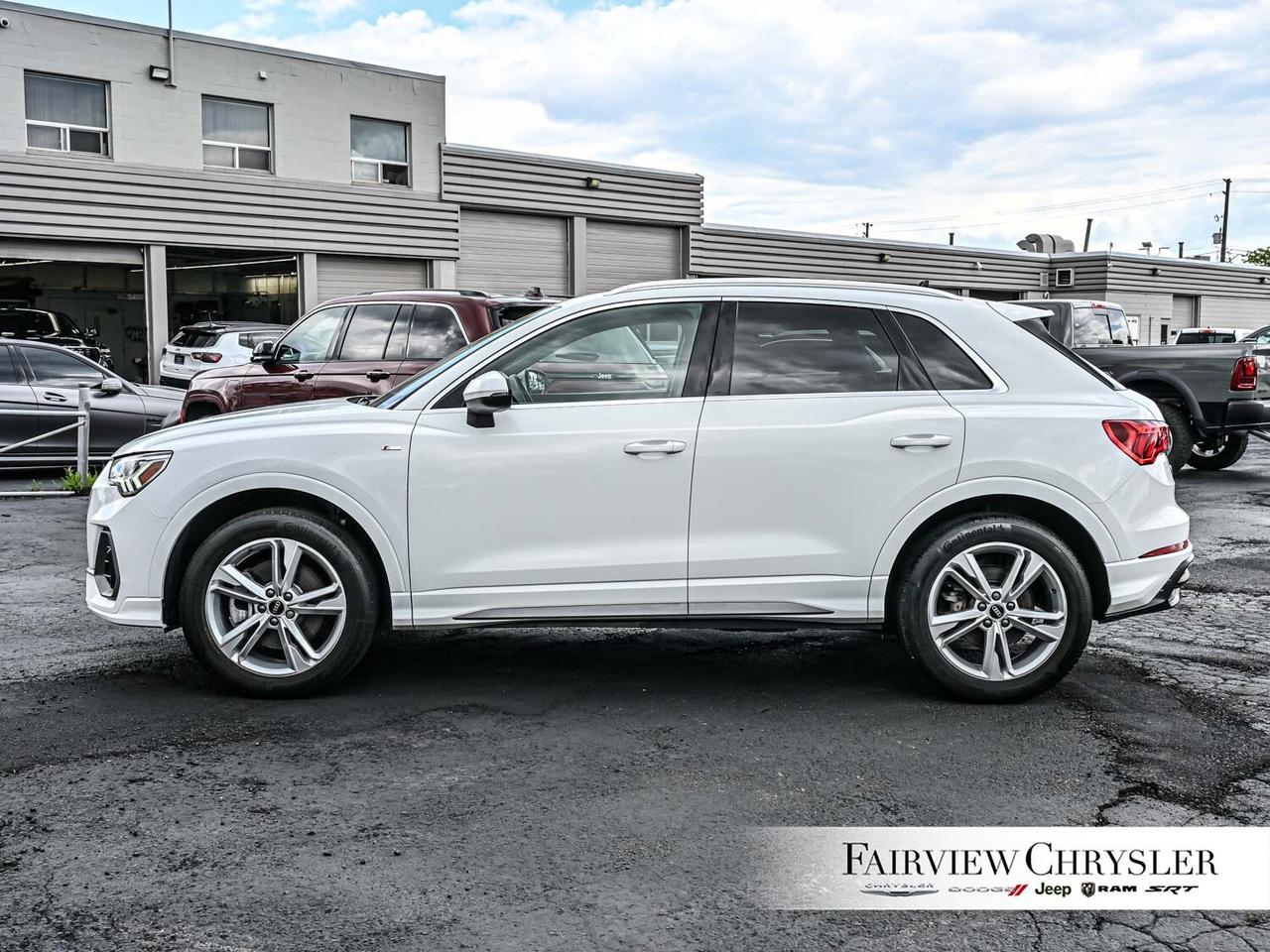 2021 Audi Q3 45 Progressiv PANOROOF   CARPLAY   LEATHER   HEATE Photo2