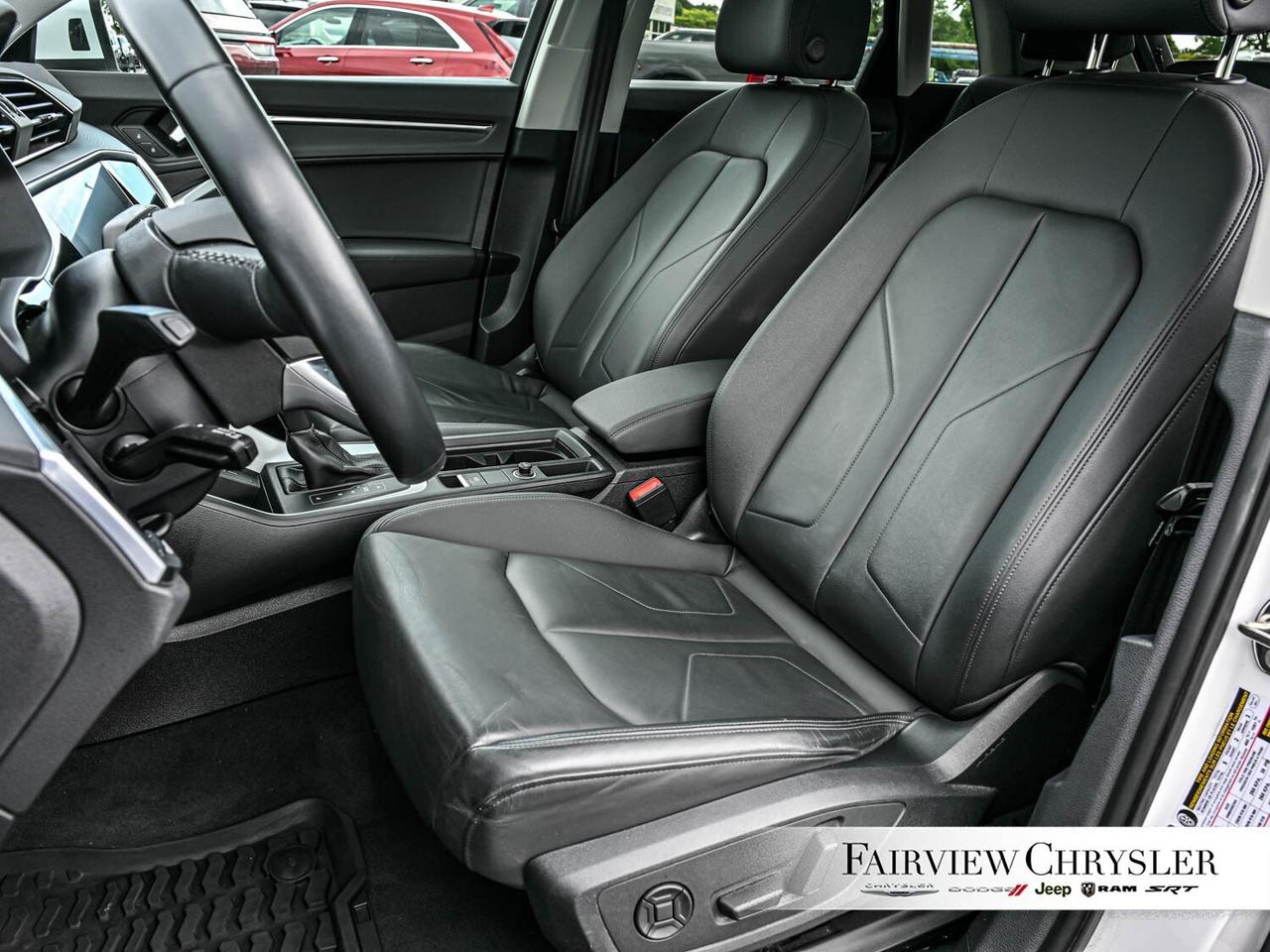 2021 Audi Q3 45 Progressiv PANOROOF   CARPLAY   LEATHER   HEATE Photo