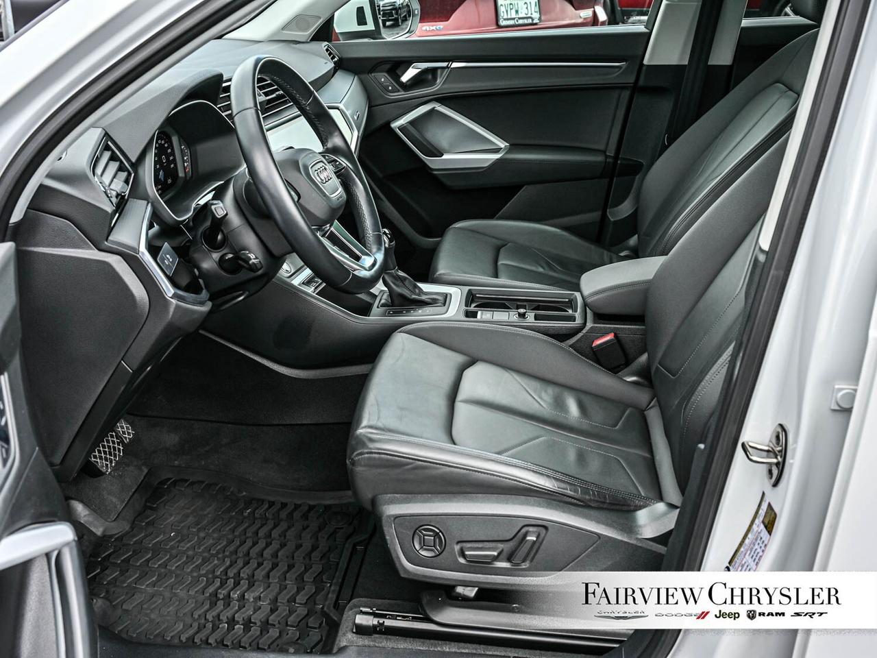 2021 Audi Q3 45 Progressiv PANOROOF   CARPLAY   LEATHER   HEATE Photo