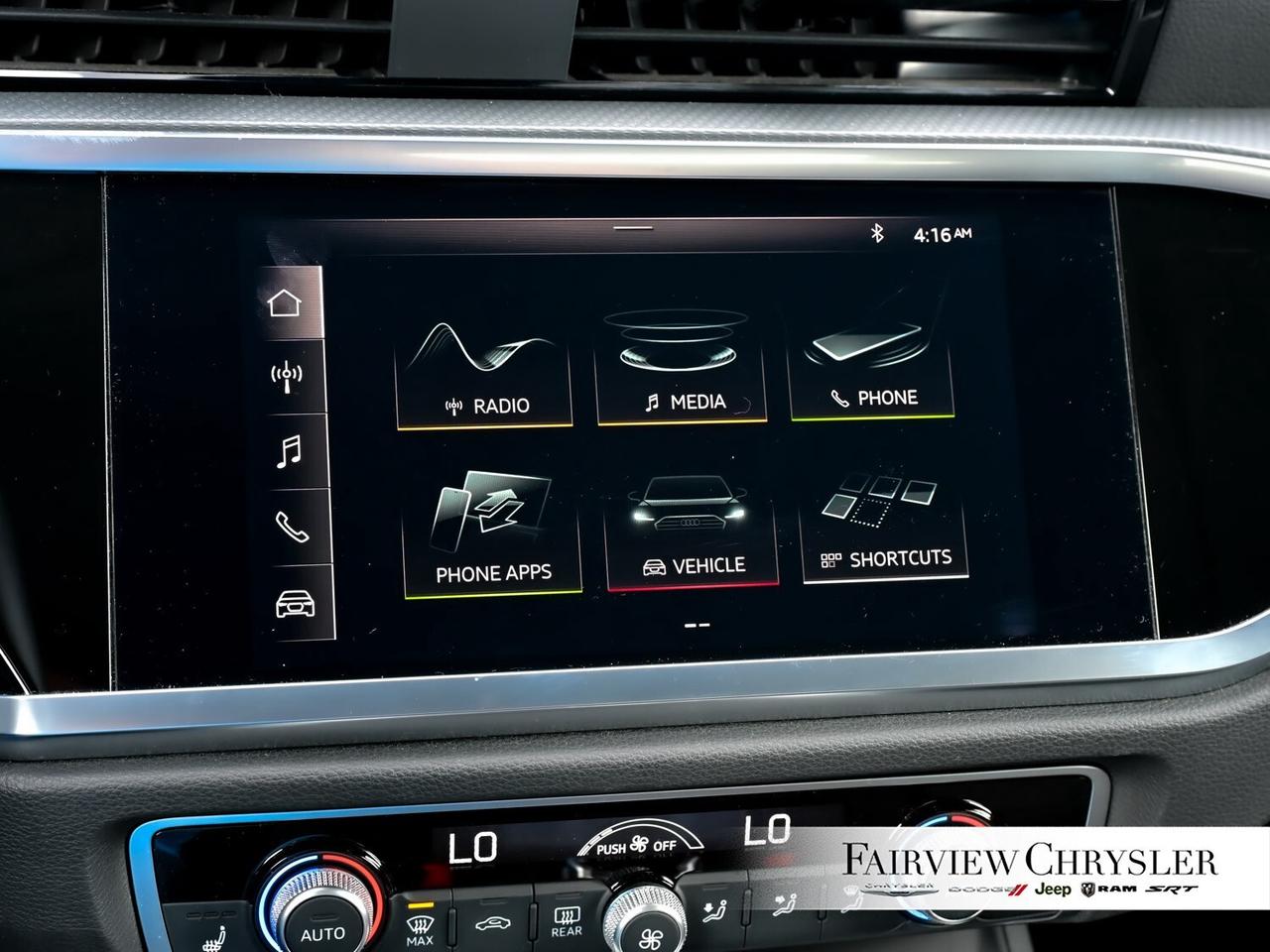 2021 Audi Q3 45 Progressiv PANOROOF   CARPLAY   LEATHER   HEATE Photo