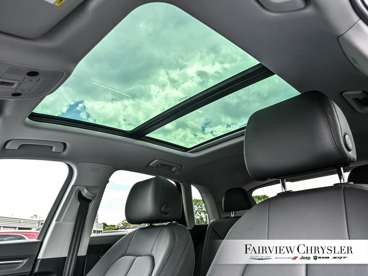 2021 Audi Q3 45 Progressiv PANOROOF   CARPLAY   LEATHER   HEATE Photo