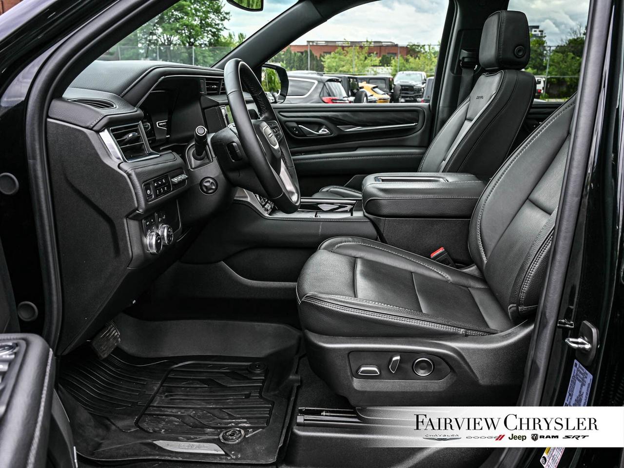 2024 GMC Yukon Denali PANO ROOF   DIESEL   CARPLAY   SURROUND CAM Photo