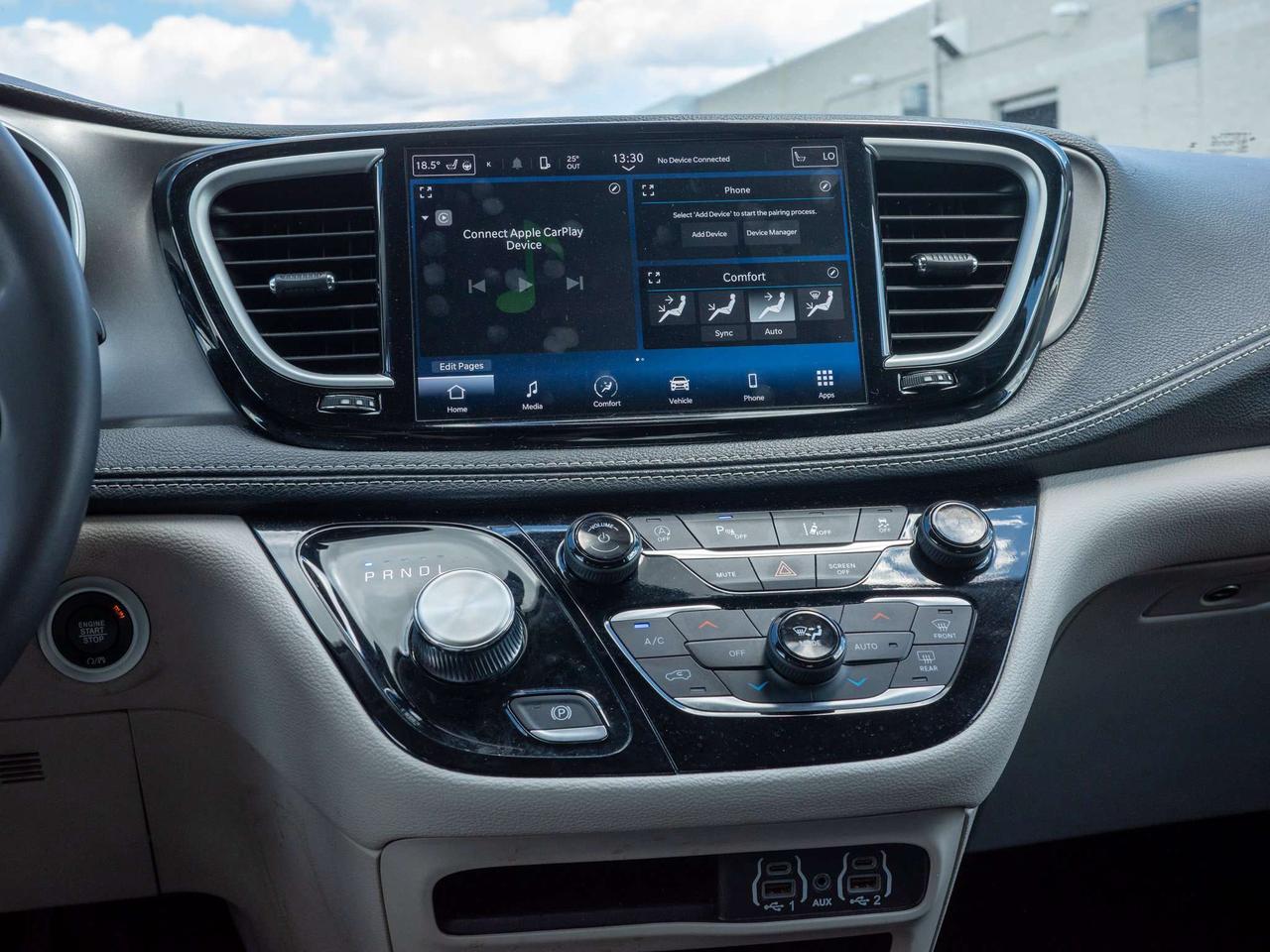 2024 Chrysler Pacifica Touring-L - Rain Sensing Wipers   Back-Up Camera Photo