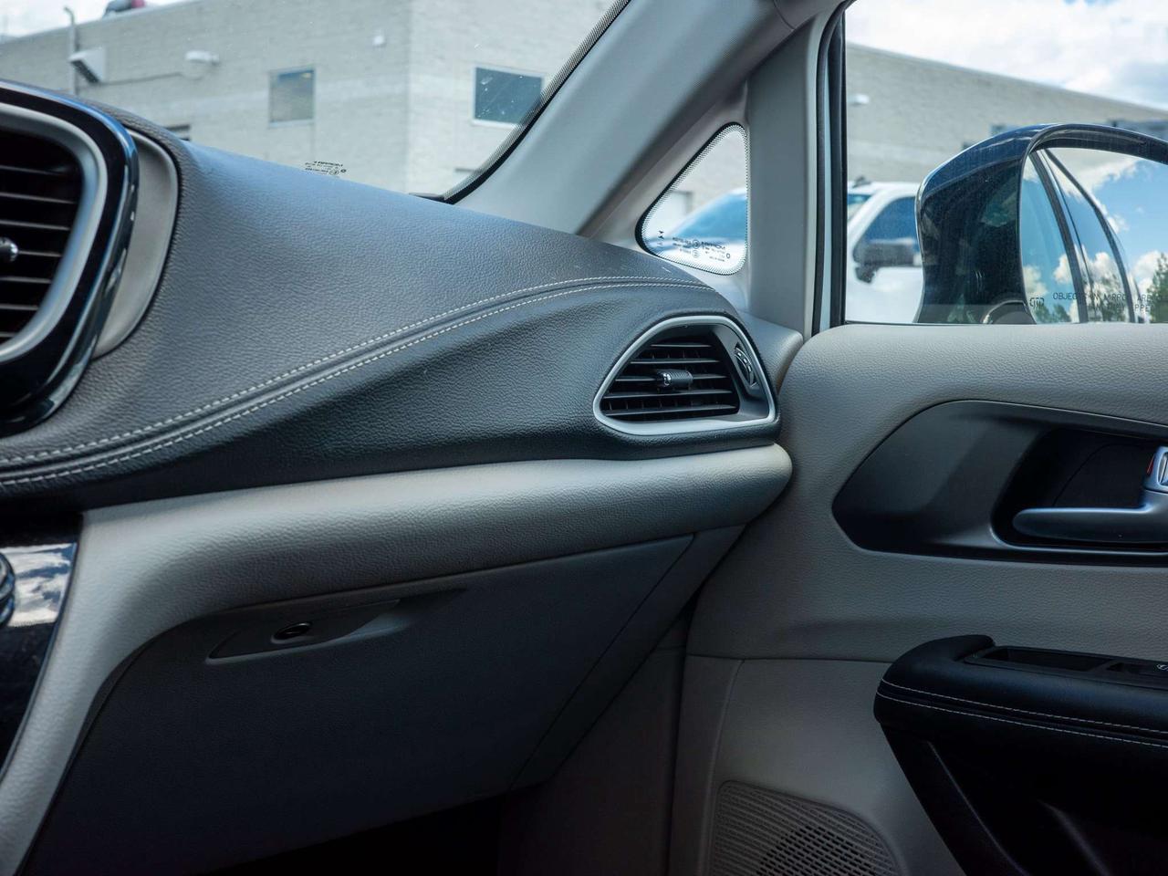 2024 Chrysler Pacifica Touring-L - Rain Sensing Wipers   Back-Up Camera Photo